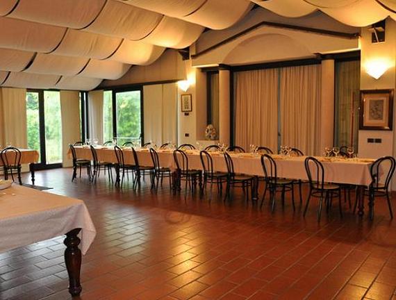 Hotel Villa Dei Tigli Mantua - Lombardy - Italy Hotel Villa Dei Tigli Mantua - Lombardy - Italy
