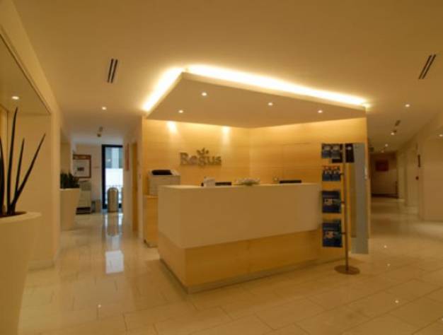 regus_torino_-_reception_570x432