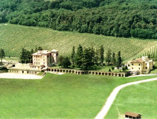 villa_la_bollina_piemonte_aerea_570x432