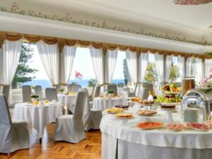 Royla Hotel Sanremo - Breakfast